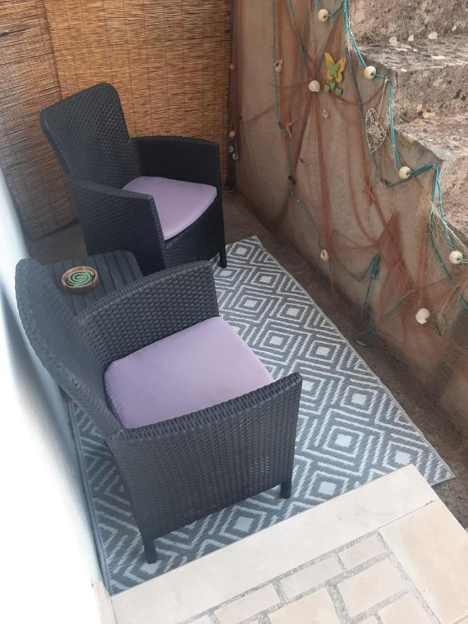 Apartmani Ino Škrip Exterior foto