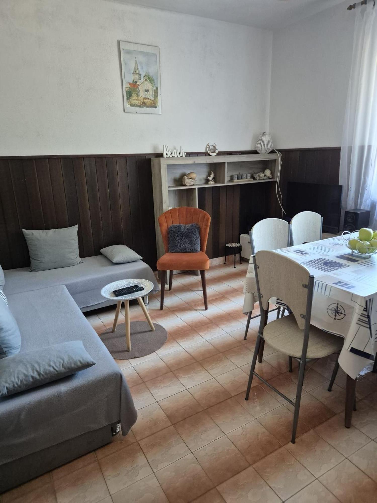 Apartmani Ino Škrip Exterior foto
