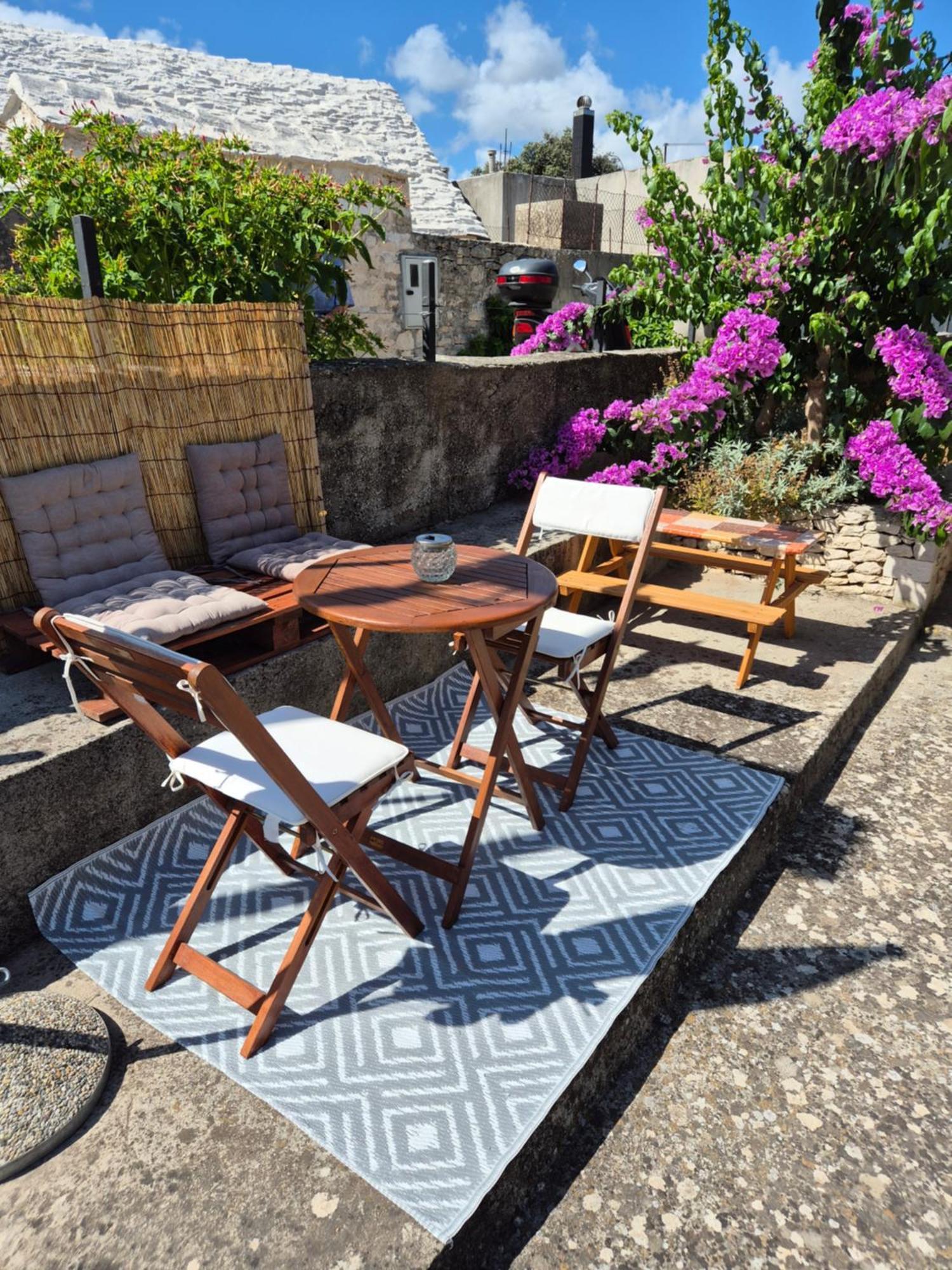 Apartmani Ino Škrip Exterior foto