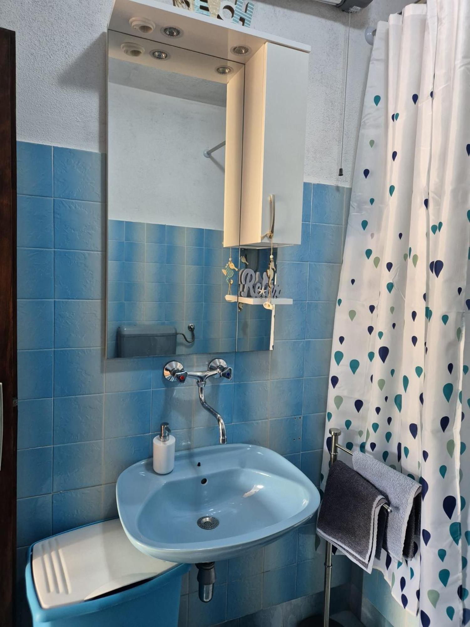 Apartmani Ino Škrip Exterior foto